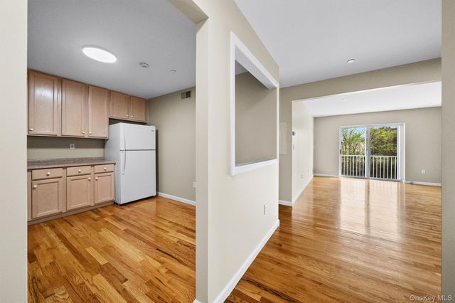 10-12 Chestnut Street A207, Suffern, NY 10901