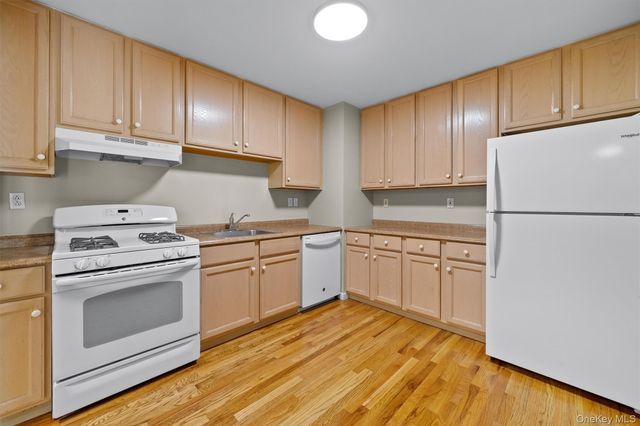 10-12 Chestnut Street A207, Suffern, NY 10901