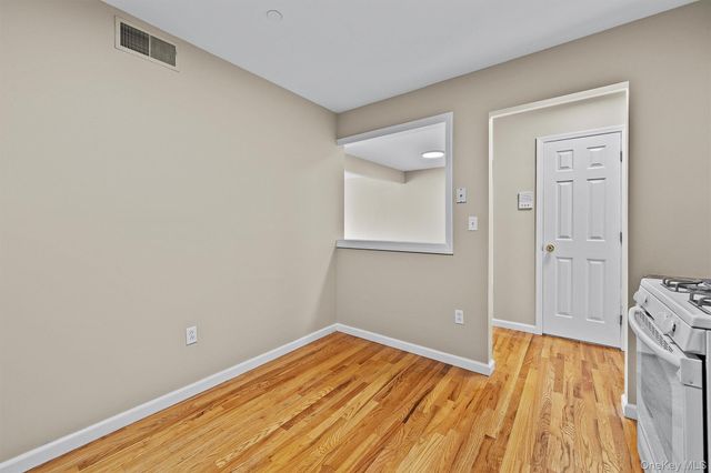 10-12 Chestnut Street A207, Suffern, NY 10901