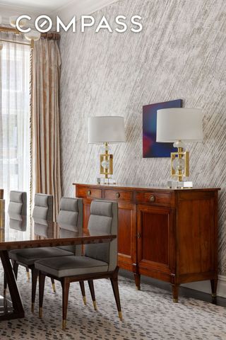 135 W 77th Street, New York City, NY 10024