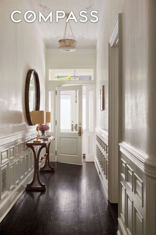 135 W 77th Street, New York City, NY 10024