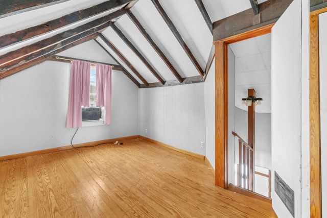 111 S Galyan Street, Stockton, MO 65785