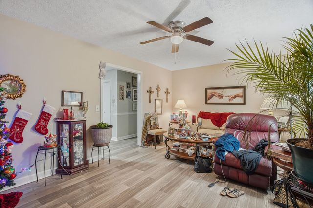 110 Gayla Ct, Portland, TN 37148