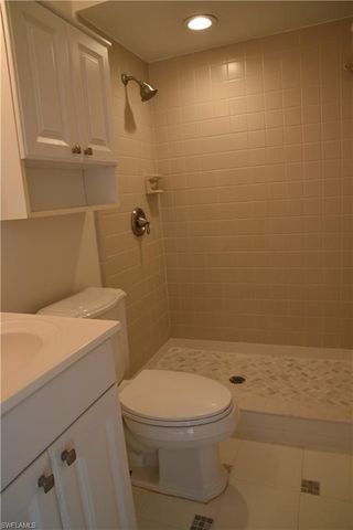 735 98th AVE N, Naples, FL 34108