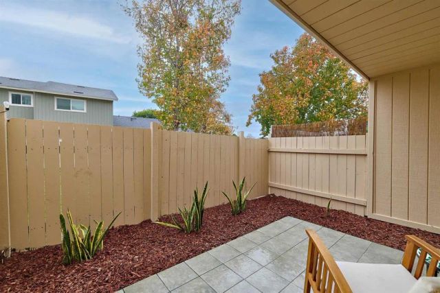 1753 Red Barn Road, Encinitas, CA 92024