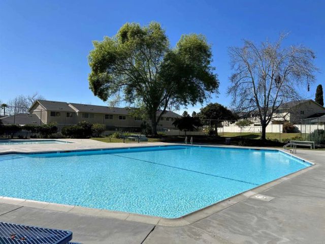 1753 Red Barn Road, Encinitas, CA 92024