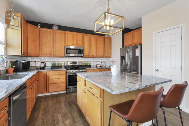 5751 Little Red Rover Street, Groveport, OH 43125