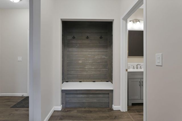 5751 Little Red Rover Street, Groveport, OH 43125