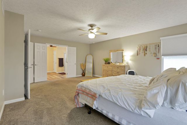 5751 Little Red Rover Street, Groveport, OH 43125