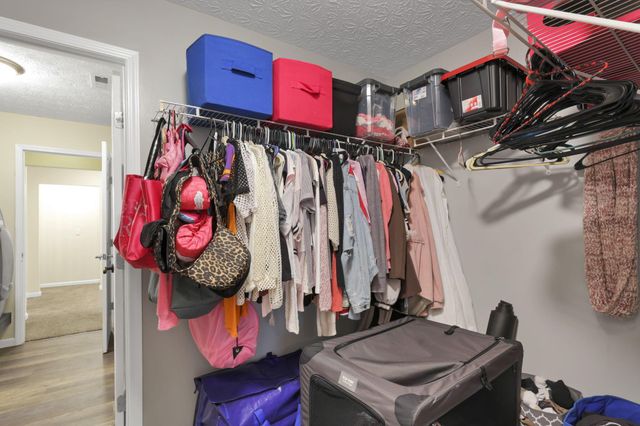 5751 Little Red Rover Street, Groveport, OH 43125