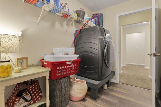 5751 Little Red Rover Street, Groveport, OH 43125