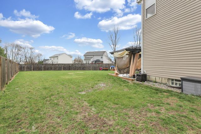5751 Little Red Rover Street, Groveport, OH 43125