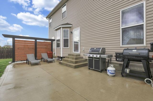 5751 Little Red Rover Street, Groveport, OH 43125