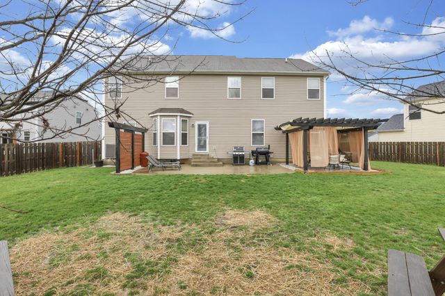 5751 Little Red Rover Street, Groveport, OH 43125