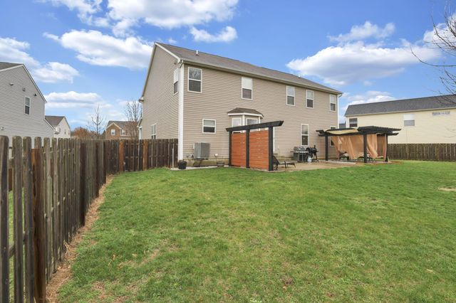 5751 Little Red Rover Street, Groveport, OH 43125