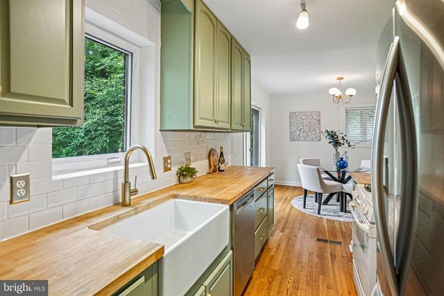 3054 HAZELTON ST, Falls Church, VA 22044