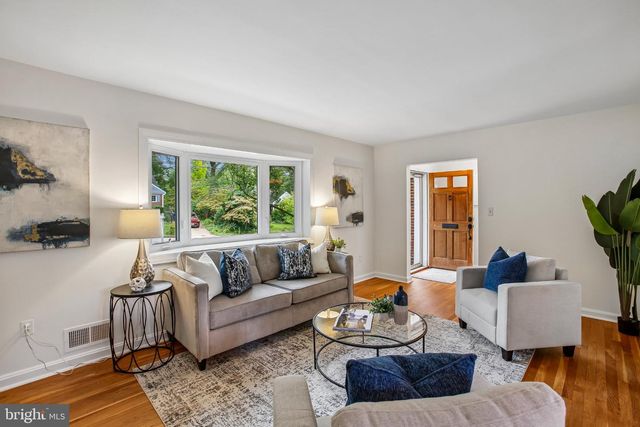 3054 HAZELTON ST, Falls Church, VA 22044