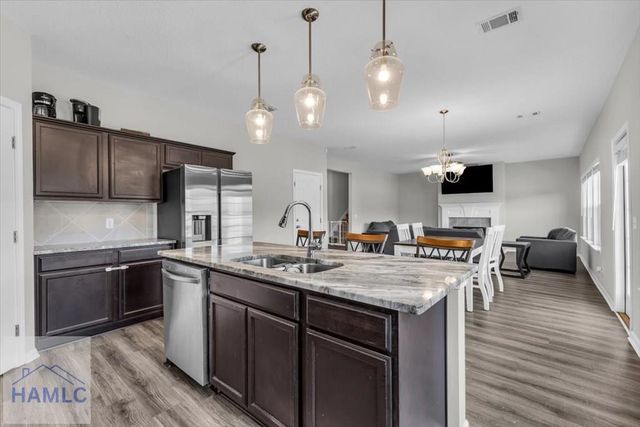 4 Turpentine Trail, Hinesville, GA 31313