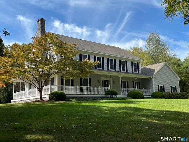 8 Red Brook Lane, Ledyard, CT 06339