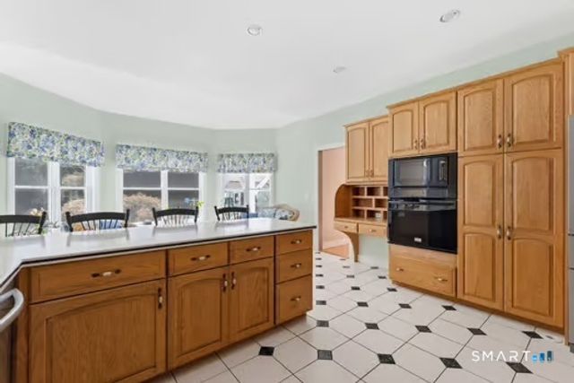 8 Red Brook Lane, Ledyard, CT 06339