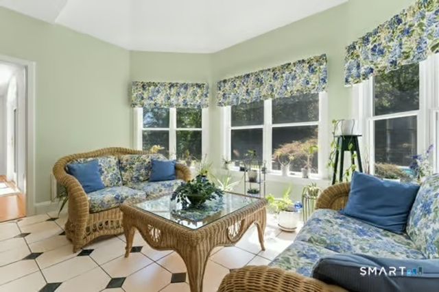 8 Red Brook Lane, Ledyard, CT 06339