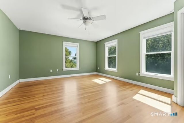 8 Red Brook Lane, Ledyard, CT 06339