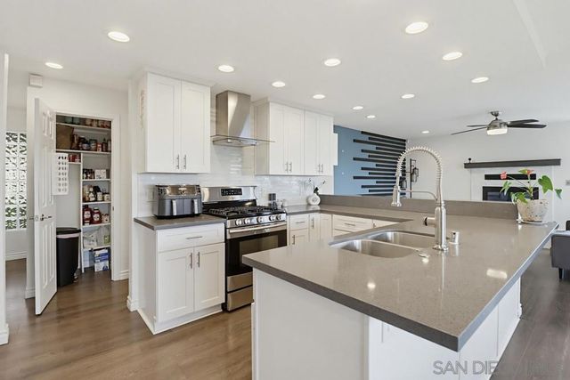 1033 Loma Portal, El Cajon, CA 92020
