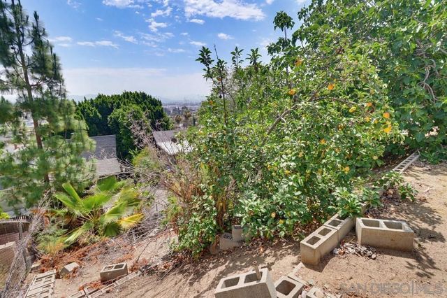 1033 Loma Portal, El Cajon, CA 92020