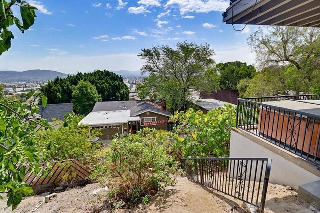 1033 Loma Portal, El Cajon, CA 92020