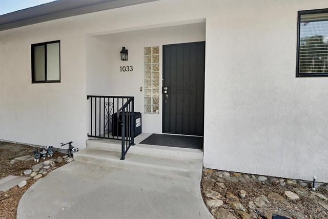 1033 Loma Portal, El Cajon, CA 92020