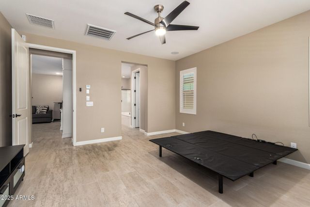 922 W YELLOWSTONE Way, Chandler, AZ 85248