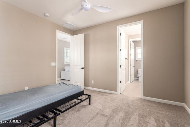 922 W YELLOWSTONE Way, Chandler, AZ 85248