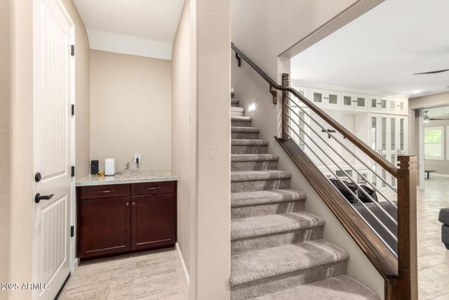 922 W YELLOWSTONE Way, Chandler, AZ 85248