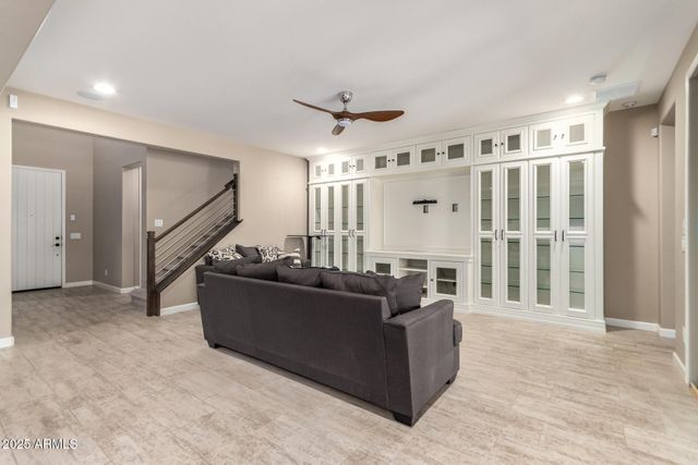 922 W YELLOWSTONE Way, Chandler, AZ 85248