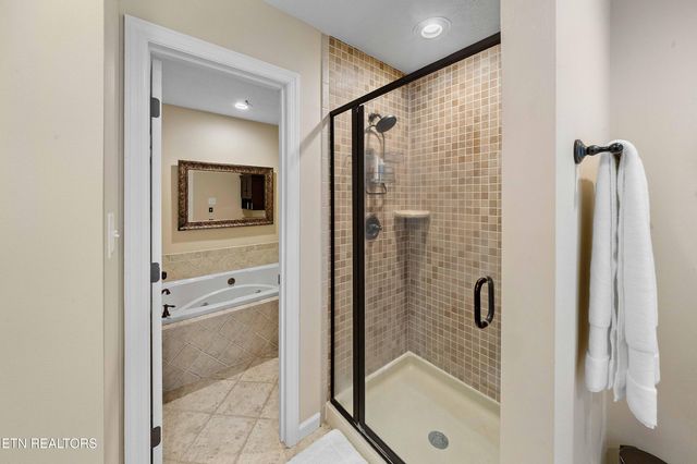 12804 Broken Saddle Rd, Knoxville, TN 37934