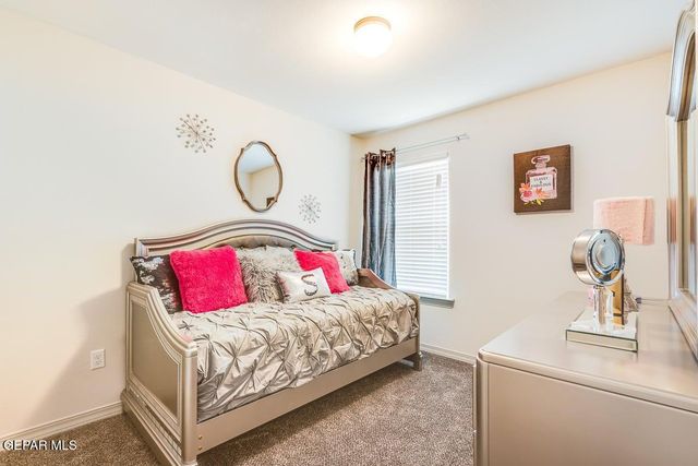12409 Mahan Street, Clint, TX 79836