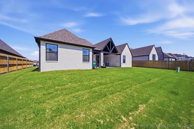 7908 N 147th East Avenue N, Owasso, OK 74055