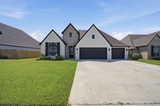 7908 N 147th East Avenue N, Owasso, OK 74055