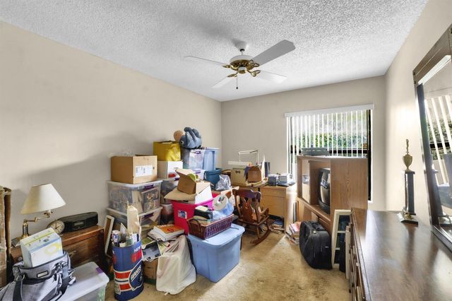 5040 NW 88th Lane, Coral Springs, FL 33067
