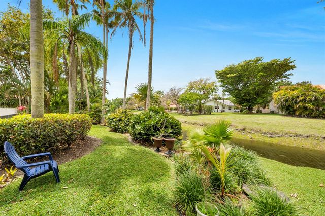 5040 NW 88th Lane, Coral Springs, FL 33067