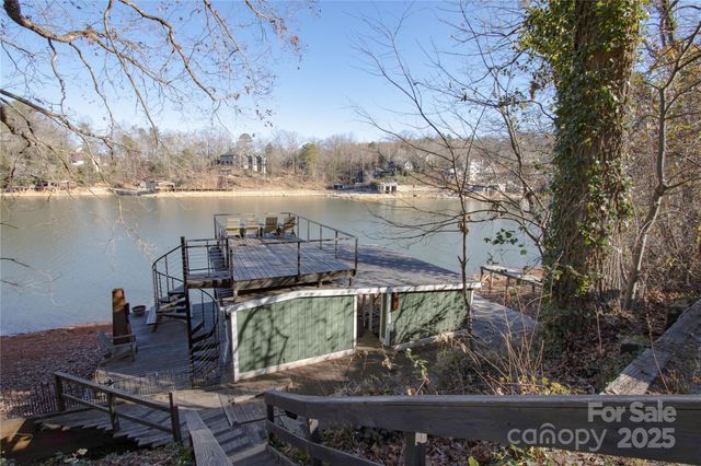 435 Holmes Road, Lake Lure, NC 28746