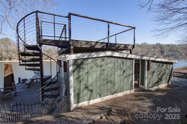 435 Holmes Road, Lake Lure, NC 28746