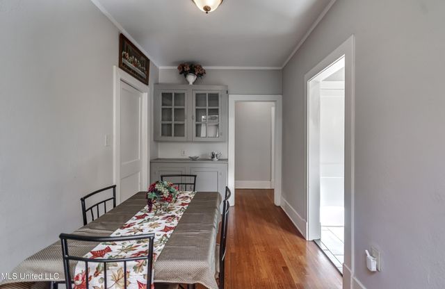 239 Fernwood Drive, Jackson, MS 39206