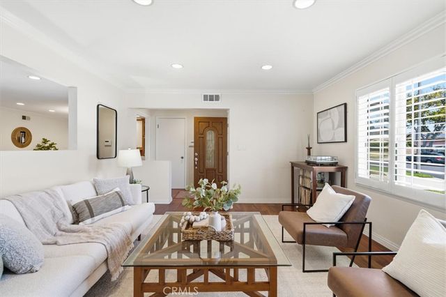 16953 Roa, Carson, CA 90746