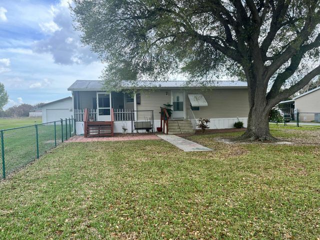 4064 SW 9th Way, Okeechobee, FL 34974