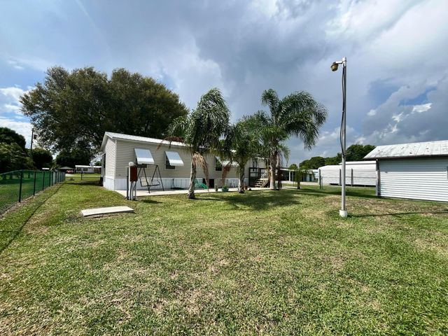 4064 SW 9th Way, Okeechobee, FL 34974