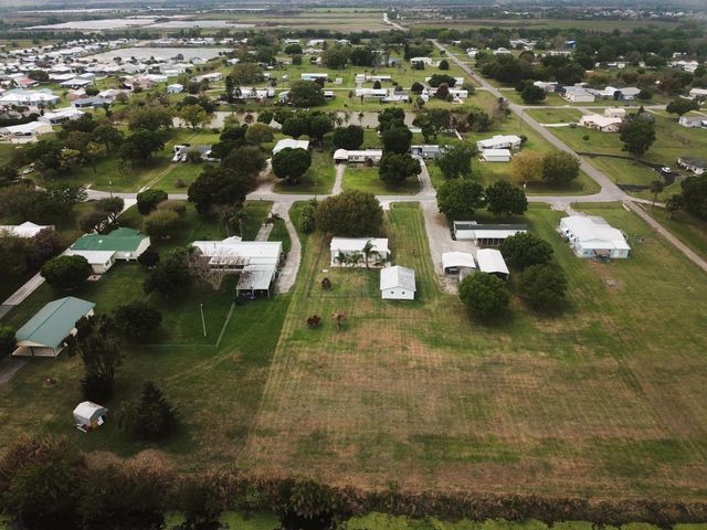 4064 SW 9th Way, Okeechobee, FL 34974