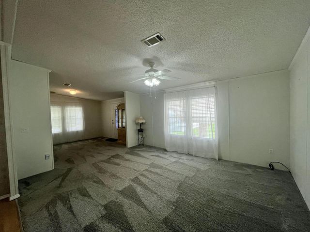 4064 SW 9th Way, Okeechobee, FL 34974