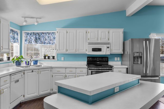 6983 SW Mustang Road, Terrebonne, OR 97760