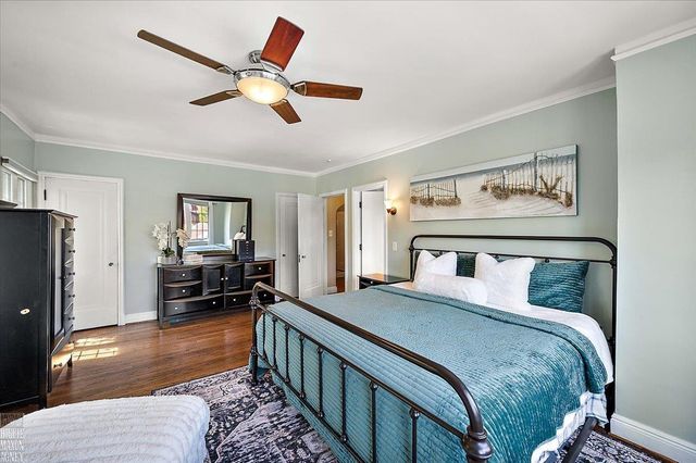 1204 Kensington Avenue, Grosse Pointe Park, MI 48230